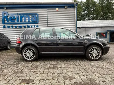 Gebraucht VW Golf IV Basis 75 PS (55 kW) 2003 Schwarz Limousine