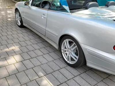 Gebraucht Mercedes CLK230 Avantgarde 197 PS (144 kW) 2003 Silber Cabrio