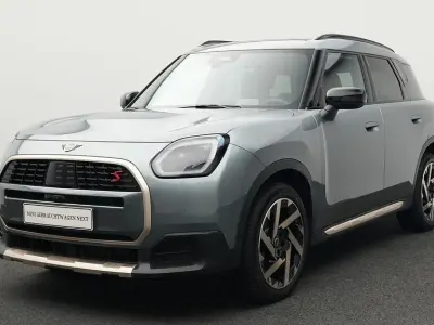 Gebraucht Mini Countryman Favoured 218 PS (160 kW) 2025 Grün SUV