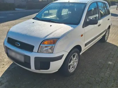 Usado Ford Fusion 80 HP (58 kW) 2008 Branco Citadino