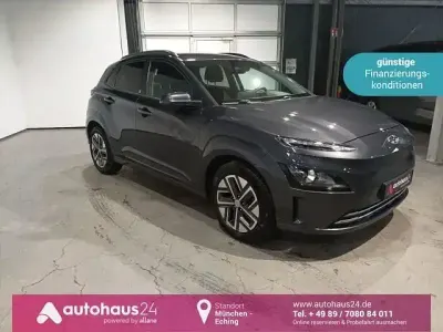 Gebraucht Hyundai Kona Edition 30+ 100 kW (136 PS) 2022 Schwarz SUV