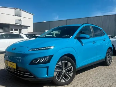 Gebraucht Hyundai Kona Trend 150 kW (204 PS) 2022 Blau SUV