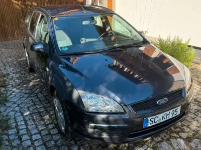 Gebraucht Ford Focus 109 PS (80 kW) 2007 Grau Kombi