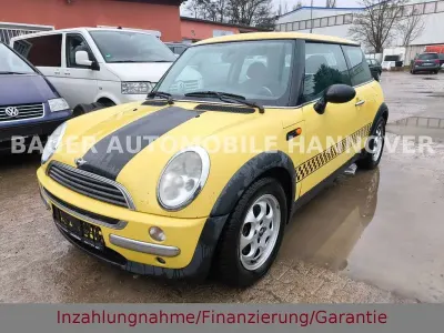 Gebraucht Mini ONE 90 PS (66 kW) 2002 Liquid yellow Kleinwagen