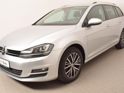 Silber metallic Gebraucht 2016 VW Golf VII Allstar Kombi | 15.986 € (Fairer Preis)
