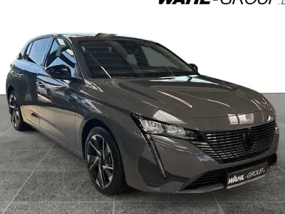 Neu Peugeot 308 Allure 136 PS (100 kW) 2025 Grau Limousine