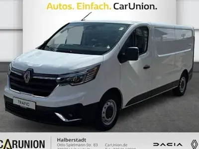 Gebraucht Renault Trafic Komfort 131 PS (96 kW) 2025 Arktisweiß Van / Kleinbus