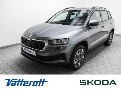 Neu Skoda Karoq Selection 150 PS (110 kW) 2025 Graphitegrau metallic SUV
