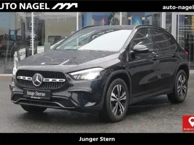 Gebraucht Mercedes GLA220 Progressive 204 PS (150 kW) 2023 Schwarz SUV