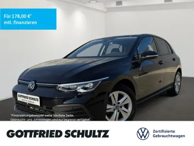 Gebraucht VW Golf VIII Life 131 PS (96 kW) 2023 Schwarz Limousine