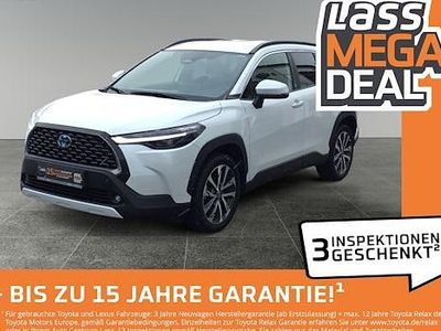 Platinumweiß perleffekt Gebraucht 2022 Toyota Corolla Cross Team SUV | 29.980 € (Fairer Preis)