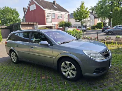 Gebraucht Opel Vectra 150 PS (110 kW) 2008 Grau Kombi