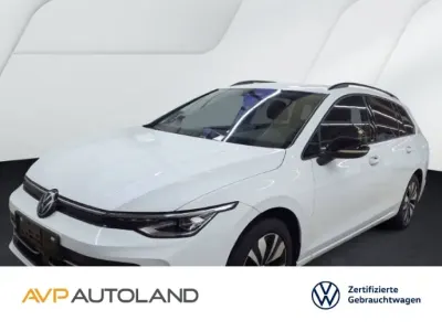 Gebraucht VW Golf VIII Goal 150 PS (110 kW) 2025 Pure white Kombi