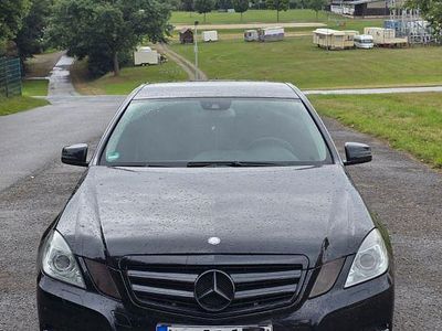 Mercedes E220