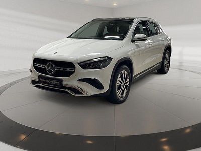 Gebraucht Mercedes GLA180 Progressive 136 PS (100 kW) 2024 Unilack polarweiss SUV