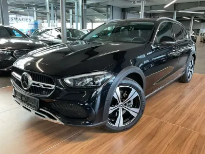 Gebraucht Mercedes C220 Avantgarde 197 PS (144 kW) 2024 Obsidianschwarz  metalliclack Kombi