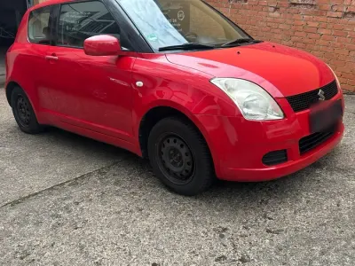 Gebraucht Suzuki Swift 92 PS (67 kW) 2005 Rot Kleinwagen