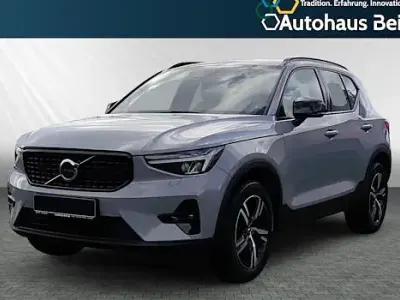 Usata Volvo XC40 Plus 129 CV (94 kW) 2023 Grigio SUV