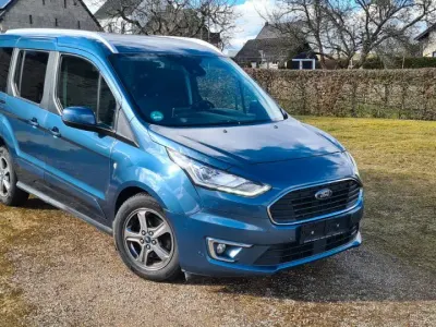 Gebraucht Ford Tourneo Connect Titanium 120 PS (88 kW) 2019 Blau Van / Kleinbus