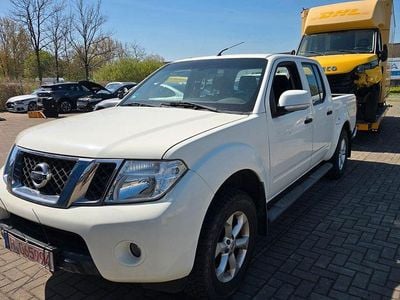 Second-hand Nissan Navara SE 190 CP (139 kW) 2013 Alb Pickup