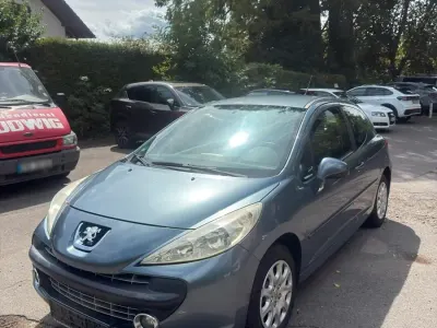 Gebraucht Peugeot 207 120 PS (88 kW) 2007 Grau Coupé