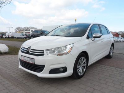 Gebraucht Citroën C4 SELECTION 114 PS (83 kW) 2014 Weiß Limousine
