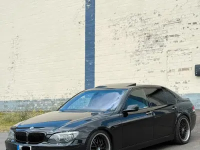 Gebraucht BMW 750L Shadowline 367 PS (269 kW) 2006 Schwarz Limousine