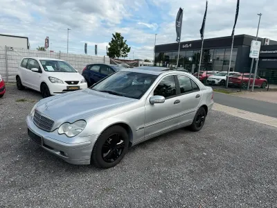 Gebraucht Mercedes C180 129 PS (94 kW) 2000 Grau Limousine