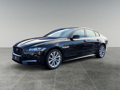 Gebraucht Jaguar XF R-Sport 179 PS (131 kW) 2018 Schwarz Limousine