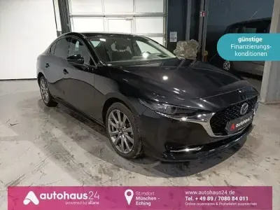 Używany Mazda 3 179 KM (131 kW) 2023 Czarny Sedan/Limuzyna