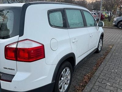 Gebraucht Chevrolet Orlando 160 PS (117 kW) 2012 Weiß Van / Kleinbus