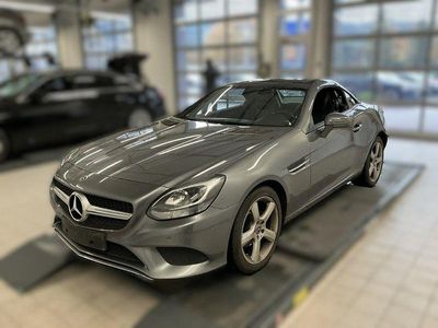 Selentingrau metallic Gebraucht 2017 Mercedes SLC180 Cabrio | 28.880 € (Teuer)