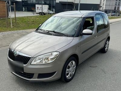 Gebraucht Skoda Roomster 105 PS (77 kW) 2012 Grau Van / Kleinbus