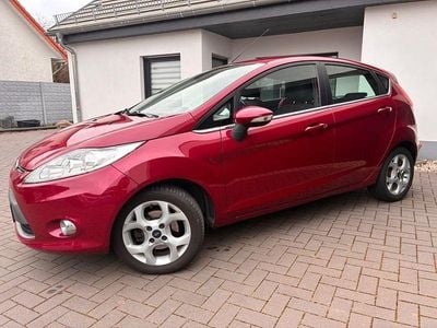 Second-hand Ford Fiesta Titanium 82 CP (60 kW) 2010 Mov Hatchback