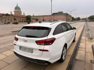 Gebraucht Hyundai i30 120 PS (88 kW) 2020 Weiß Kombi
