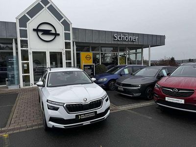 Weiß Gebraucht 2024 Skoda Kamiq Selection SUV | 23.850 € (Guter Preis)