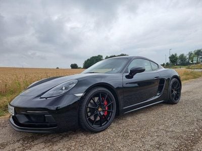Porsche Cayman GTS