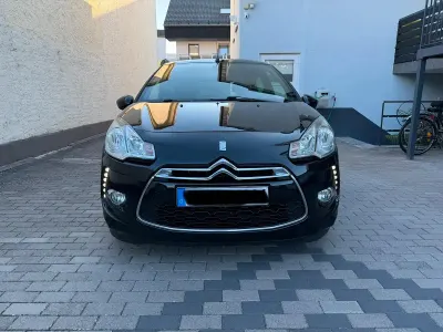 Gebraucht Citroën DS3 Cabriolet Sport Chic 120 PS (88 kW) 2013 Schwarz Cabrio