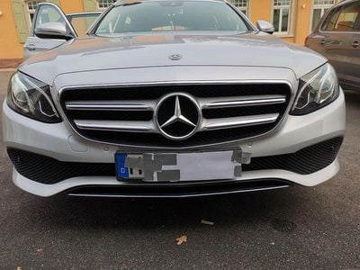 Mercedes E220