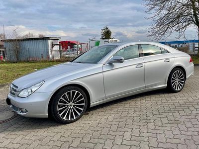 Gebraucht Mercedes CLS280 231 PS (169 kW) 2010 Silber Coupé