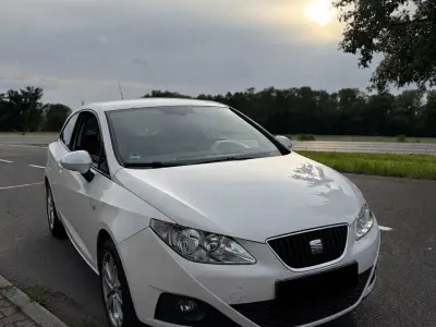 Gebraucht Seat Ibiza SC 85 PS (62 kW) 2009 Weiß Kleinwagen