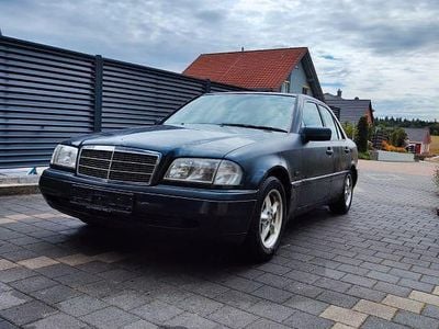 Mercedes C180