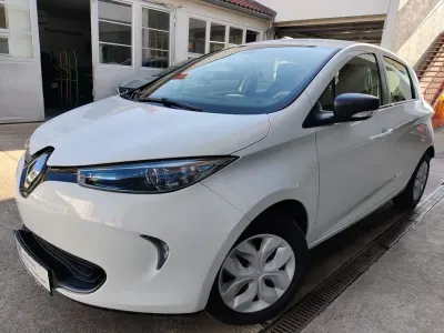 Gebraucht Renault Zoe Life 67 kW (92 PS) 2019 Weiß Kleinwagen