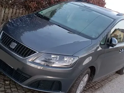 Gebraucht Seat Alhambra Reference 150 PS (110 kW) 2013 Grau Van / Kleinbus