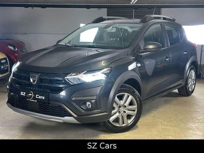 Używany Dacia Sandero Stepway 110 KM (80 kW) 2022 Szary Sedan/Limuzyna