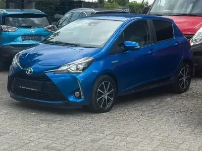 Gebraucht Toyota Yaris Team 75 PS (55 kW) 2018 Andere Limousine
