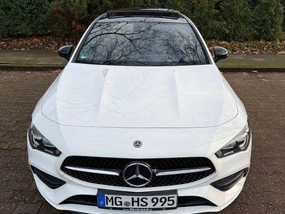 Gebraucht Mercedes CLA180 Shooting Brake AMG line 136 PS (100 kW) 2020 Weiß Kombi