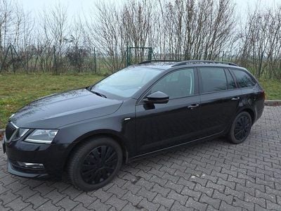 Gebraucht Skoda Octavia Clever 116 PS (85 kW) 2018 Schwarz Kombi
