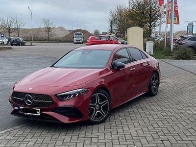 Gebraucht Mercedes A220 AMG line 190 PS (139 kW) 2023 Rot Limousine