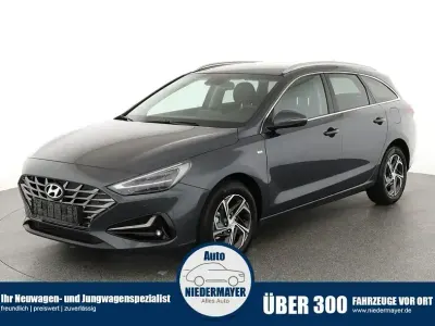 Gebraucht Hyundai i30 160 PS (117 kW) 2024 Grau Kombi